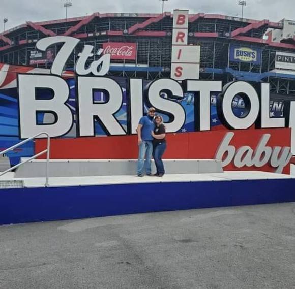 Meet your Posher, Raychel - Picture 1 of 1